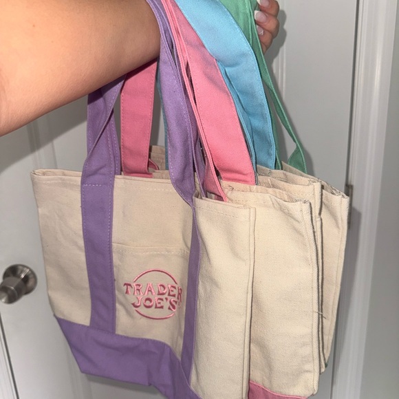 Trader Joe’s Canvas Tote Bags BUNDLE - Picture 5 of 7